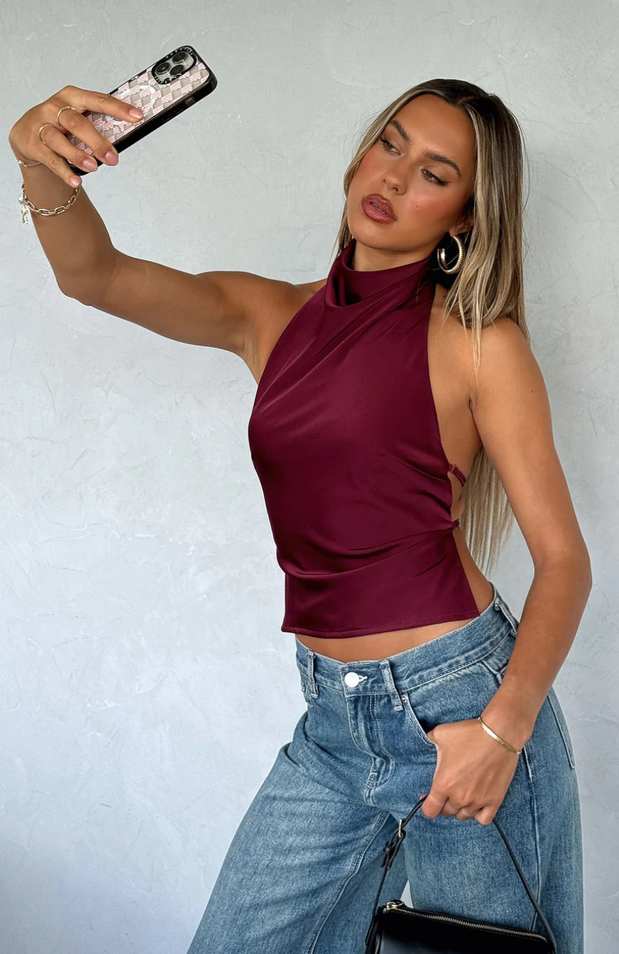 TOP HALTER SATINADO ESPALDA DESCUBIERTA