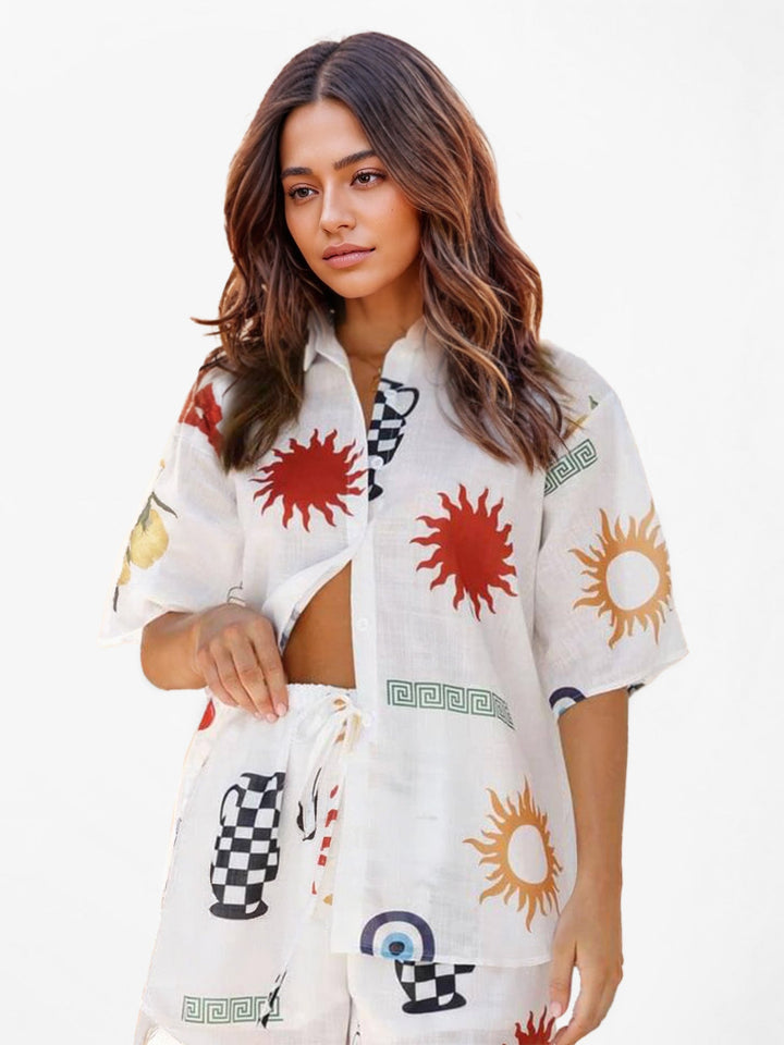 CONJUNTO DE DOS PIEZAS CON ESTAMPADO GEOMÉTRICO