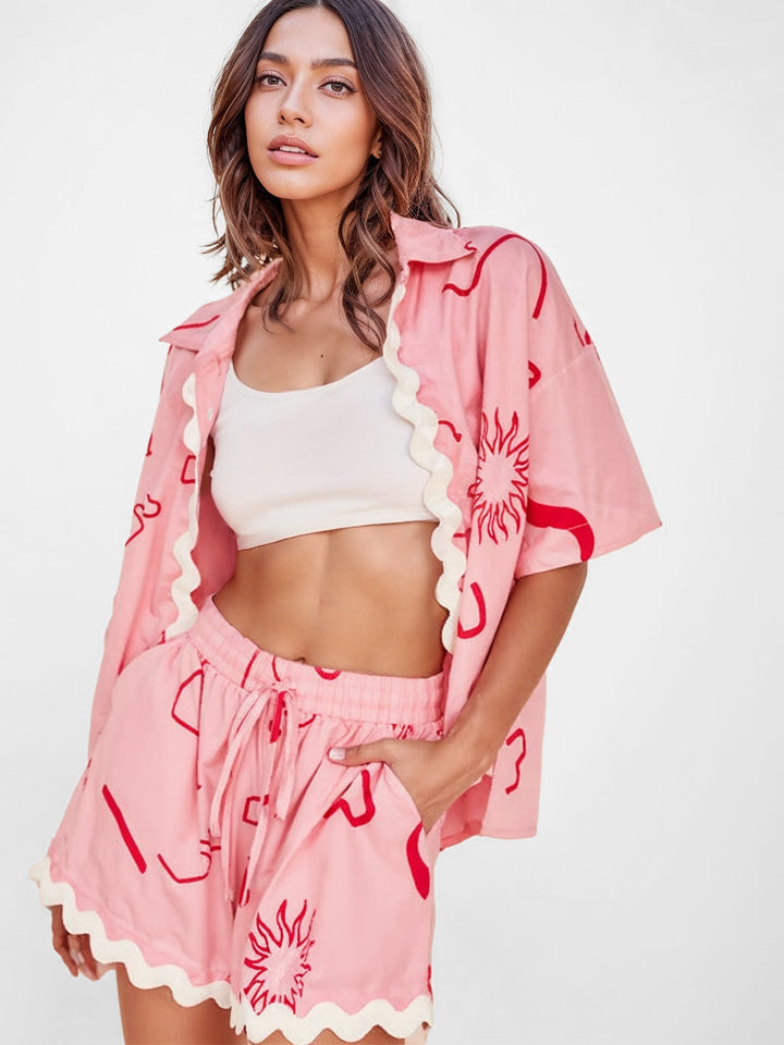 CONJUNTO CAMISA Y SHORT DETALLE ONDULADO