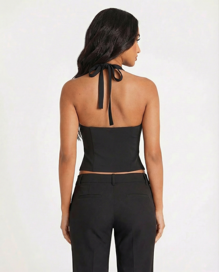 TOP HALTER ESTRUCTURADO ESCOTE PROFUNDO