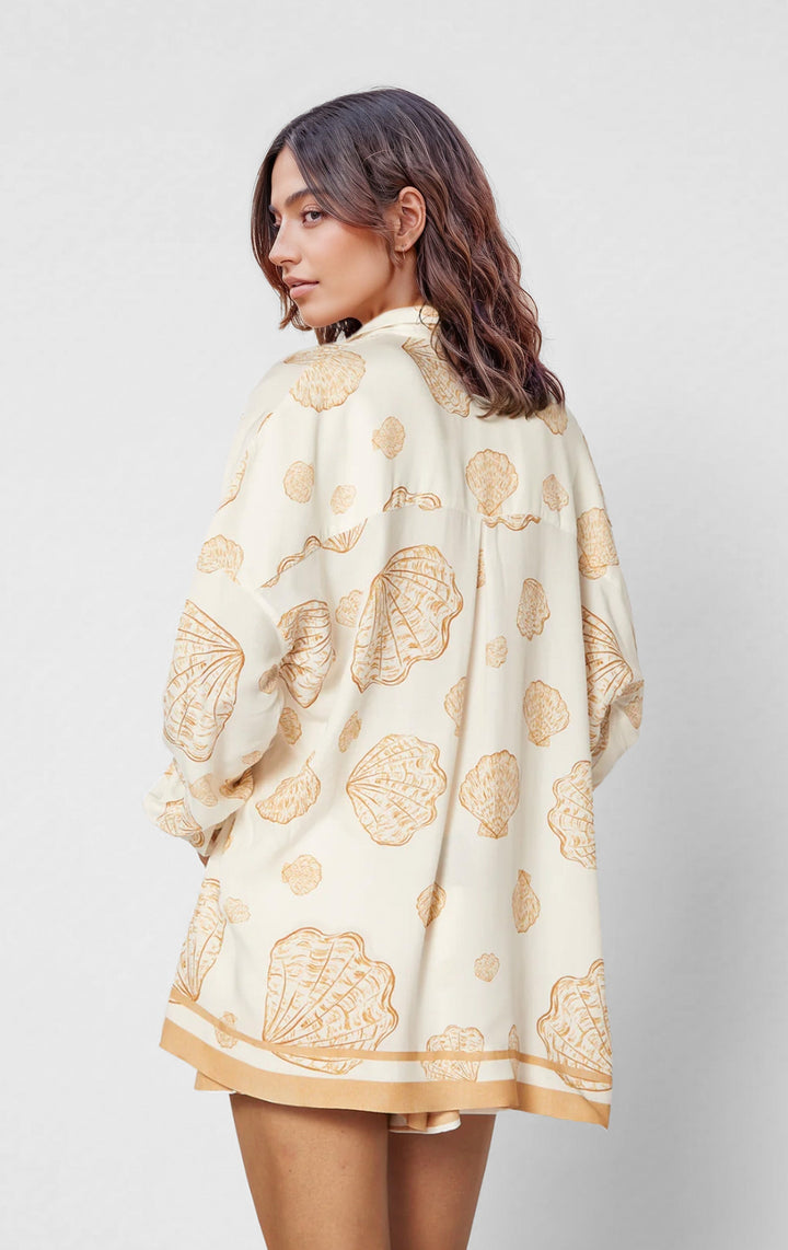 CONJUNTO CAMISERO ESTAMPADO CON SHORT FLUIDO