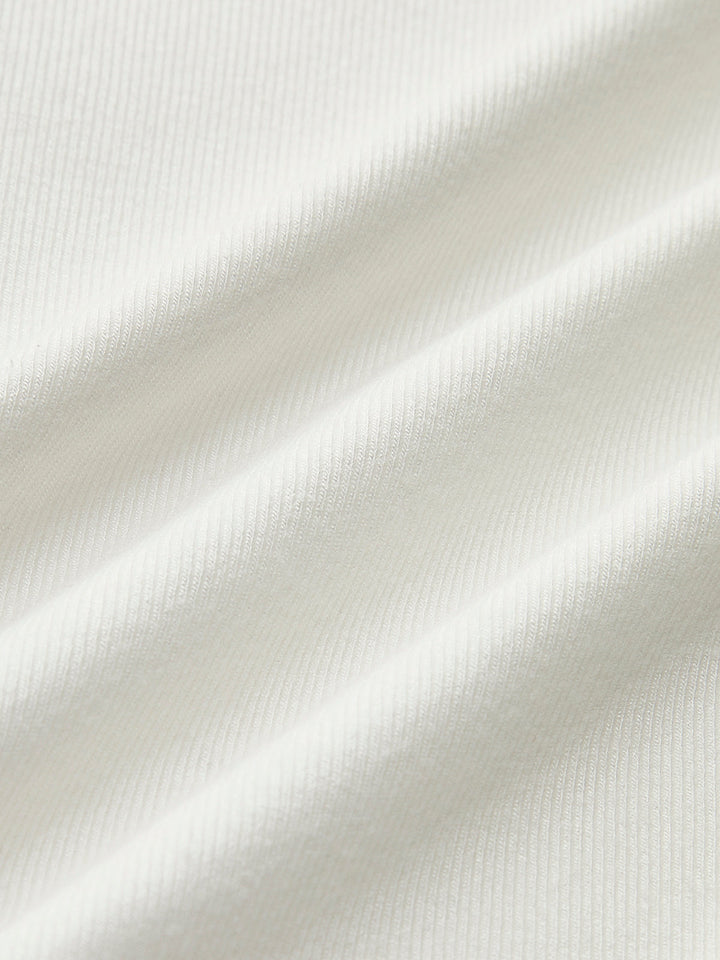 CAMISETA CUELLO ALTO Y RIBETE