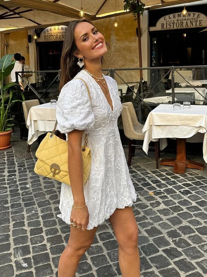 VESTIDO MINI BORDADO MANGA ABULLONADA