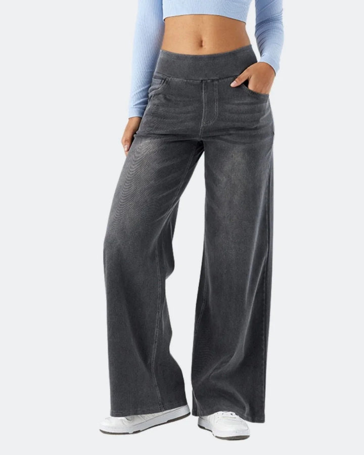 Vaqueros Easy Fit NeroTove™: vaqueros elegantes de cintura alta